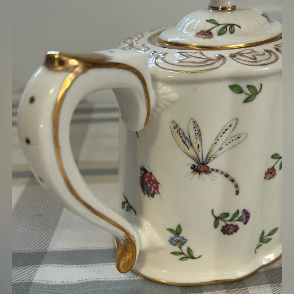 SKYE MCGHIE PORCELAIN TEAPOT ‘FLORAL WHISPERS’ BUTTERFLY DRAGONFLY - Picture 7 of 9